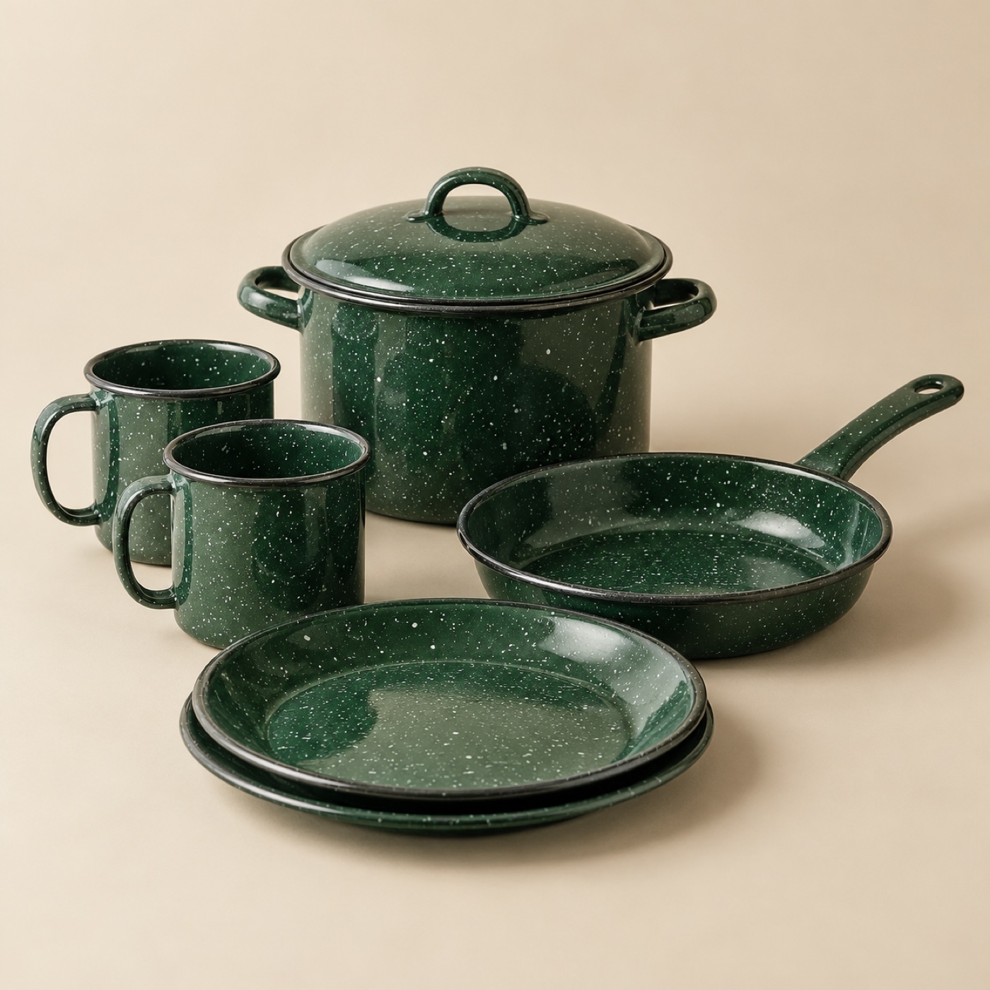 Ember speckled enamel cookset in forest green